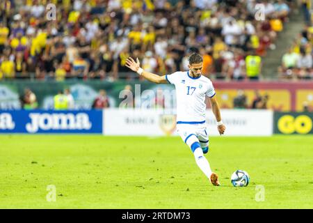 Bucarest, Roumanie. 12 settembre 2023. Leart Paqarada del Kosovo durante la partita di calcio del gruppo i di UEFA Euro 2024, qualificazioni europee, tra Romania e Kosovo il 12 settembre 2023 all'Arena Nationala di Bucarest, Romania - foto Mihnea Tatu/DPPI Credit: DPPI Media/Alamy Live News Foto Stock