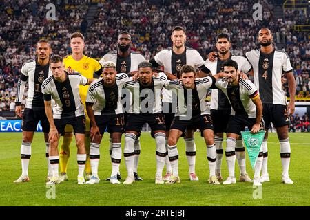 DORTMUND, GERMANIA - 12 SETTEMBRE: Foto della squadra della Germania, (seconda fila L-R), Leroy sane della Germania, Marc-Andre ter Stegen della Germania, Antonio Rudiger della Germania, Niklas Sule della Germania, Emre CAN della Germania, Jonathan Tah della Germania (prima fila L-R) Florian Wirtz della Germania, Serge Gnabry della Germania, Benjamin Henrichs tedesco, Thomas Muller tedesco, Ilkay Gundogan tedesco durante l'amichevole internazionale tra Germania e Francia al Signal Iduna Park il 12 settembre 2023 a Dortmund, Germania. (Foto di Joris Verwijst/Agenzia BSR) Foto Stock