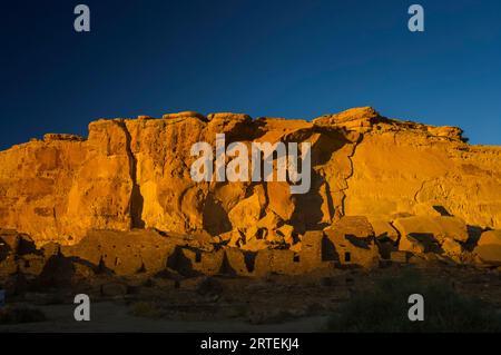 Edifici restaurati a Pueblo Bonito, Chaco Culture National Historical Park, New Mexico, USA; New Mexico, Stati Uniti d'America Foto Stock