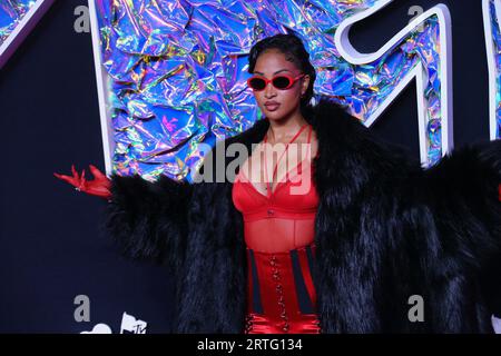 Newark, Stati Uniti. 12 settembre 2023. Shenseea partecipa agli MTV Video Music Awards 2023 al Prudential Center nel New Jersey il 12 settembre 2023. Foto di Charles Guerin/ABACAPRESS.COM Credit: Abaca Press/Alamy Live News Foto Stock