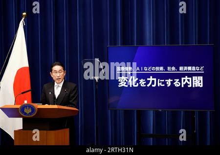 Tokyo, Giappone. 13 settembre 2023. Il primo ministro giapponese Fumio Kishida partecipa a una conferenza stampa dopo il rimpasto del suo gabinetto nel suo ufficio a Tokyo, in Giappone, il 13 settembre 2023. (Immagine di credito: © POOL via ZUMA Press Wire) SOLO USO EDITORIALE! Non per USO commerciale! Foto Stock