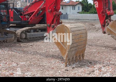 escavatori in cantiere Foto Stock
