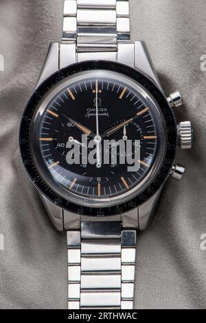 Omega Speedmaster 2998-1 Oval-O. Foto Stock