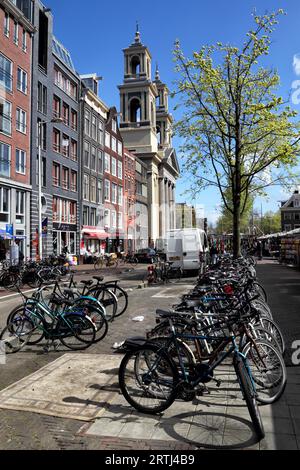 Chiesa di Sant Egidio sul Waterlooplein ad Amsterdam, Paesi Bassi Foto Stock