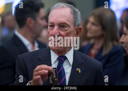 L'ex sindaco di New York Michael Bloomberg parla al Perelman Performing Arts Center (PAC NYC) evento stampa di apertura e cerimonia di taglio del nastro il 13 settembre 2023 a New York. Il centro delle arti dello spettacolo, costruito al Ground zero a Lower Manhattan, dovrebbe aprire il 19 settembre 2023, con il primo di cinque concerti incentrati sul tema del rifugio. Credito: Brazil Photo Press/Alamy Live News Foto Stock