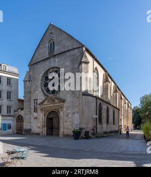 Nancy, Francia - 09 02 2023: Veduta della facciata della Chiesa dei Cordelieri di Nancy Foto Stock