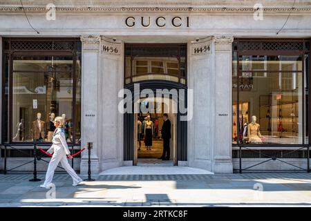 The Gucci Store, New Bond Street, Londra, Regno Unito. Foto Stock