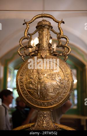 Visita il Grünes Gewölbe o la cripta verde, un museo a Dresda, Germania. Contiene la più grande collezione di tesori d'Europa. Fondata nel 1723 da agosto Foto Stock