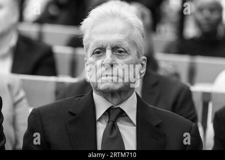 Michael Douglas partecipa all'apertura dell'evento stampa del Perelman Performing Arts Center e al taglio del nastro a New York il 13 settembre 2023 Foto Stock
