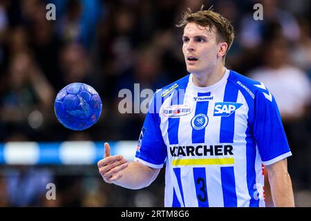 Stoccarda, Germania. 1 settembre 2023. Pallamano: Bundesliga, TVB Stoccarda - Füchse Berlin, Porsche Arena. Max Häfner di Stoccarda in azione. Credito: Tom Weller/dpa/Alamy Live News Foto Stock