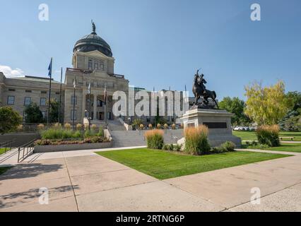 L'ingresso principale dell'edificio in granito e rame del campidoglio di Helena, Montana, USA Foto Stock