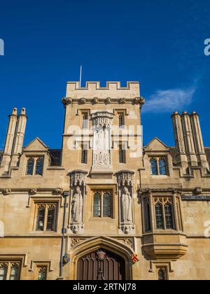 All Souls College, (esame di ammissione più difficile al mondo) Università di Oxford, Oxford, Inghilterra, Regno Unito, GB. Foto Stock