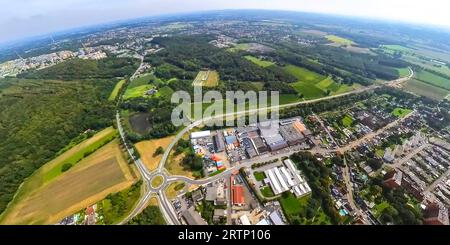 Luftbild, Neuer Kreisverkehr der Trasse für die L821n Ortsumgehung zwischen Erich-Ollenhauer-Straße und Lünener Straße, Erdkugel, Fisheye Aufnahme, Fischaugen Aufnahme, 360 Grad Aufnahme, Tiny World, Weddinghofen, Bergkamen, Ruhrgebiet, Nordrhein-Westfalen, Deutschland ACHTUNGxMINDESTHONORARx60xEURO *** Vista aerea, nuova rotatoria del percorso per la circonvallazione L821n tra Erich Ollenhauer Straße e Lünener Straße, globo, fisheye shot, scatto a 360 gradi, Tiny World, Weddinghofen, Bergkamen, Ruhrgebiet, Nordrhein Westfalen, Germania ATTENTIONxMINDESTHONORARx60xEURO Foto Stock
