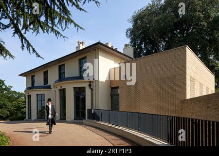 Vista generale che mostra le nuove aggiunte. Springfield Park, Londra, Regno Unito. Architetto: Pringle Richards Sharratt Ltd, 2022. Foto Stock