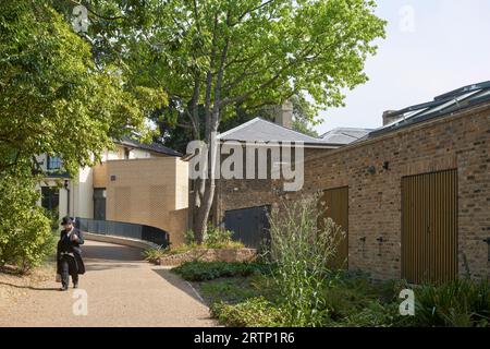 Vista generale. Springfield Park, Londra, Regno Unito. Architetto: Pringle Richards Sharratt Ltd, 2022. Foto Stock