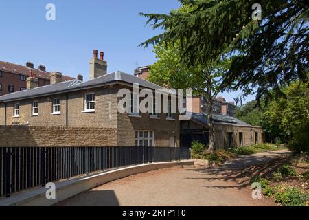 Vista generale. Springfield Park, Londra, Regno Unito. Architetto: Pringle Richards Sharratt Ltd, 2022. Foto Stock