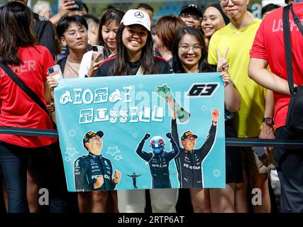 Singapore, Singapore. 14 settembre 2023. Fan, Gran Premio di F1 di Singapore al Marina Bay Street Circuit il 14 settembre 2023 a Singapore, Singapore. (Foto di HOCH ZWEI) credito: dpa/Alamy Live News Foto Stock