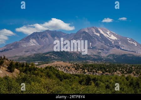 WASHINGTON, USA - Mount St Helens National Volcanic Monument, Gifford Pinchot National Forest, sulle montagne Cascades. Foto Stock