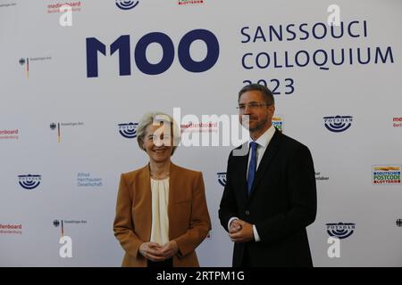 Potsdam, Germania, 14 settembre 2023, (l-r) Ursula von der Leyen, Mike Schubert partecipa all'M100 Media Award al movimento iraniano "donne, vita, libertà" nell'Orangerie a Park Sanssouci. Sven Sstruck/Alamy Live News Foto Stock