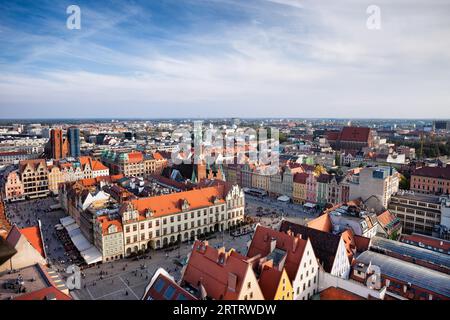 Città di Breslavia in Polonia, Piazza del mercato della città Vecchia dall'alto Foto Stock