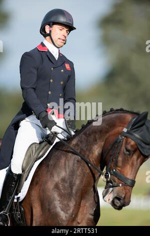 Harry Meade di Gran Bretagna con et Hop Du Matz durante il test di dressage al Blenheim Palace International Horse Trials il 14 settembre 2023, Regno Unito (foto di Maxime David/MXIMD Pictures - mximd.com) Foto Stock