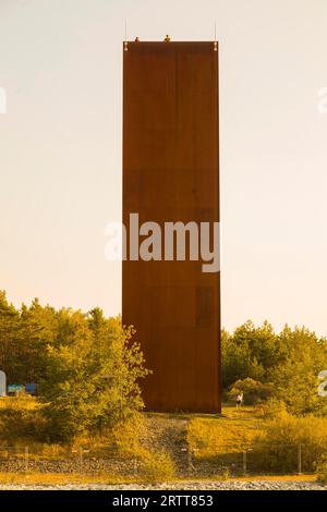 Il Rusty Nail, una torre di osservazione alta 30 metri sul Canale di Sorno, costruita in acciaio Corten. Il nome ha origine perché la torre è coperta da un Foto Stock