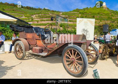 DEU Sachsen Radebeul (C Sylvio Dittrich +49 1772156417) Concours d'Elegance Overland 1909 l'esposizione di auto d'epoca delle annate 1900 - 1945 Foto Stock