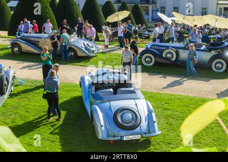 DEU Sachsen Radebeul (C Sylvio Dittrich +49 1772156417) Concours d'Elegance il salone delle auto d'epoca delle annate 1900 - 1945 automobilistico di prima classe Foto Stock