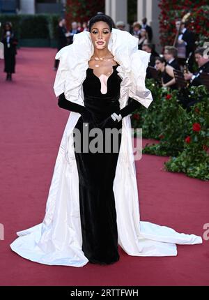 Winnie Harlow frequenta Vogue World: London 2023 al Theatre Royal Drury Lane il 14 settembre 2023 a Londra, Regno Unito. Foto di Stuart Hardy/ABACAPRESS.COM Foto Stock