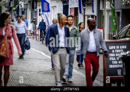 L'AIA - il primo ministro uscente Mark Rutte al Binnenhof prima della riunione settimanale del gabinetto. ANP ROBIN UTRECHT paesi bassi fuori - belgio fuori Foto Stock