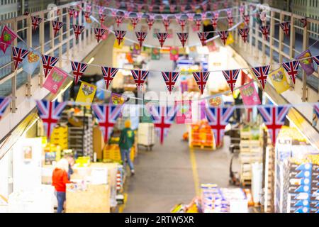 EDITORIALE USA SOLO il New Covent Garden Market di Londra, che è un partner ufficiale di British Food Fortnight, una campagna annuale gestita da Love British Food per sostenere i produttori nazionali di cibo di alta qualità, Londra. Data immagine: Venerdì 15 settembre 2023. La campagna, che quest'anno festeggia il suo 22° anniversario, va dal 16 settembre al 1° ottobre, in coincidenza con il Festival del raccolto. Il credito fotografico dovrebbe leggere: David Parry/PA Wire. Foto Stock