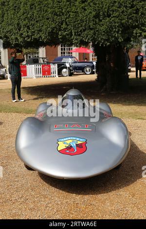 Fiat Abarth 1000 Pininfarina "Principessa" (1965), Concours of Elegance 2023, Hampton Court Palace, Londra, Regno Unito, Europa Foto Stock