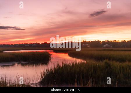 Tramonto sulla palude di Pawley's Island, South Carolina Foto Stock