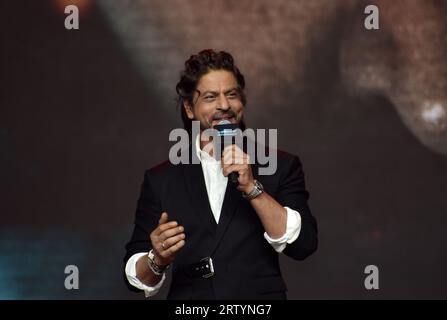 L'attore indiano Shah Rukh Khan, partecipa a una conferenza stampa dopo il successo del suo film "Jawan" a Mumbai, India. 15 settembre 2023. (Foto di Indranil Aditya/NurPhoto) credito: NurPhoto SRL/Alamy Live News Foto Stock