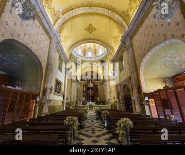 Navata della chiesa cattolica Iglesia de Jesus a Mérida, Messico Foto Stock