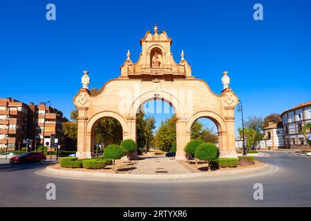 Porta Puerta de Estepa ad Antequera. Antequera è una città della provincia di Malaga, la comunità dell'Andalusia in Spagna. Foto Stock