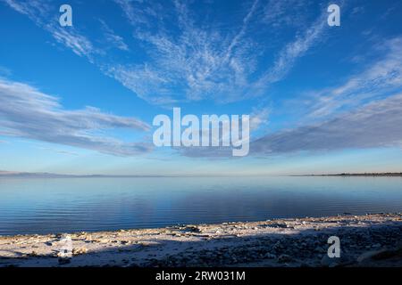 Desert Shores, California, USA. 29 dicembre 2016. Il Mare di Salton dalla comunità di Desert Shores sul lato ovest del mare. (Immagine di credito: © Ian L. Sitren/ZUMA Press Wire) SOLO USO EDITORIALE! Non per USO commerciale! Foto Stock