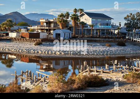 Desert Shores, California, USA. 29 dicembre 2016. Case lungo i canali della comunità di Desert Shores sul lato ovest del Mare di Salton. (Immagine di credito: © Ian L. Sitren/ZUMA Press Wire) SOLO USO EDITORIALE! Non per USO commerciale! Foto Stock