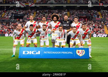 Madrid, Spagna. 15 settembre 2023. Rayo Vallecano prima della partita di calcio LaLiga EA Sports tra Rayo Vallecano e Deportivo Alaves giocata all'Estadio de Vallecas il 15 settembre 2023 a Madrid, Spagna credito: Independent Photo Agency/Alamy Live News Foto Stock