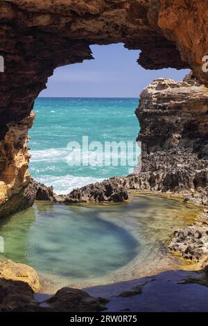 La grotta nel Parco Nazionale di Port Campbell sulla Great Ocean Road a Victoria, Australia Foto Stock