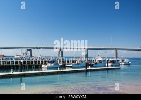 SAN REMO, DEC 14: San Remo è un pittoresco villaggio di pescatori sulla strada per Philip Island, Victoria, Australia Foto Stock