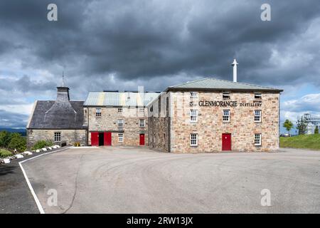 La distilleria di whisky Glenmorangie vicino a Tain, Ross-shire, Northern Highlands, Scozia, Gran Bretagna Foto Stock