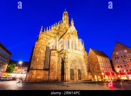 La Frauenkirche o Chiesa di nostra Signora a Hauptmarkt piazza principale nel centro storico di Norimberga. Norimberga è la seconda città più grande dello stato della Baviera a Germa Foto Stock