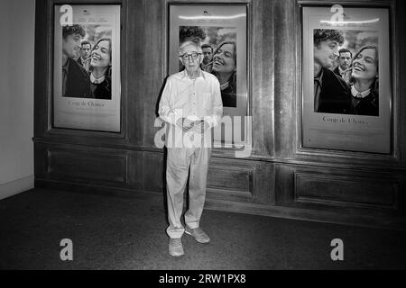 Roma, Italia. 15 settembre 2023. ROMA, ITALIA - 15 SETTEMBRE: Il regista Woody Allen partecipa al servizio fotografico "Coup de Chance" al Cinema quattro Fontane il 15 settembre 2023 a Roma. Credito: dpa/Alamy Live News Foto Stock