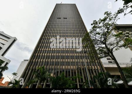 Edificio Coltejer, fu costruito sull'antico teatro e l'Europa hotel Junin, a partire dal 1968 e terminò quattro anni dopo, nel 1972. Foto Stock