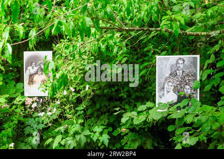 Mostra di Nazli Abbaspour al 18° Festival fotografico la Gacilly Foto Stock