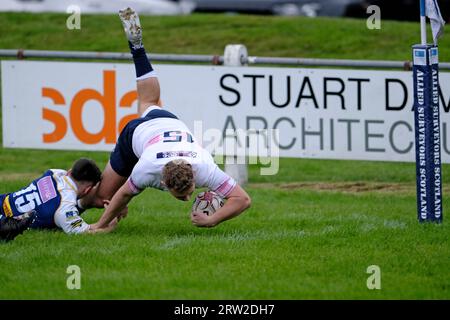 Selkirk, Regno Unito. 16 settembre 2023. SELKIRK, sabato 16 settembre 2023. Premiership/Border League Selkirk RFC vs JedForest RFC a Philiphaugh Border Derby Clash ( Credit: Rob Gray/Alamy Live News Foto Stock