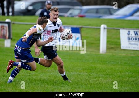 Selkirk, Regno Unito. 16 settembre 2023. SELKIRK, sabato 16 settembre 2023. Premiership/Border League Selkirk RFC vs JedForest RFC a Philiphaugh Border Derby Clash ( Credit: Rob Gray/Alamy Live News Foto Stock