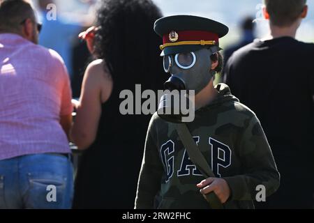 Mosnov, Repubblica Ceca. 16 settembre 2023. Primo giorno dei giorni NATO a Ostrava e Czech Air Force Days, il più grande evento di sicurezza in Europa all'aeroporto di Mosnov, Repubblica Ceca, 16 settembre 2023. Visitatore raffigurato. Crediti: Jaroslav Ozana/CTK Photo/Alamy Live News Foto Stock