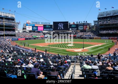 Dettagli architettonici dello Yankee Stadium, uno stadio di baseball e calcio situato nel Bronx, New York, Stati Uniti. Foto Stock